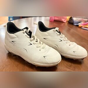 DSG Kids' Speed Viper Multi Sport Cleats (size 2)